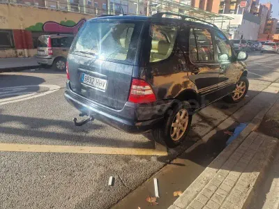 Usado Mercedes ML500 292 CV (214 kW) 2002 Azul SUV