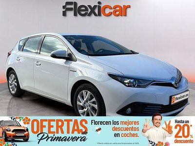 Usado Toyota Auris Hybrid Active 136 CV (100 kW) 2018 Blanco