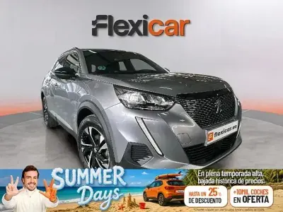 Usado Peugeot 2008 Allure 130 CV (95 kW) 2023 Gris SUV