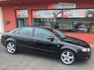 Usado Audi A4 140 CV (102 kW) 2006 Negro Berlina