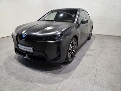 Usado BMW iX Comfort Edition 400 kW (544 CV) 2025 Gris SUV