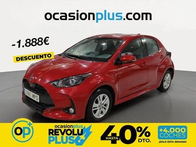 Usado Toyota Yaris Edition 125 CV (91 kW) 2024 Rojo Utilitario