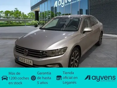 Używany VW Passat Executive 122 KM (89 kW) 2020 Szary Sedan/Limuzyna