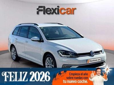 Usado VW Golf VII Advance 116 CV (85 kW) 2020 Blanco Familiar