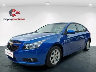 Usado Chevrolet Cruze LT 130 CV (95 kW) 2012 Azul Berlina