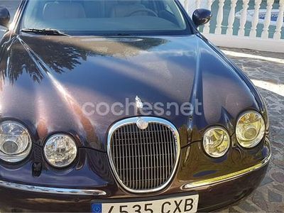 Granate Usado 2004 Jaguar S-Type Executive Berlina | 3500 € (Un poco caro)