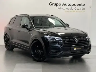 Usado VW Touareg R 462 CV (339 kW) 2021 Negro SUV
