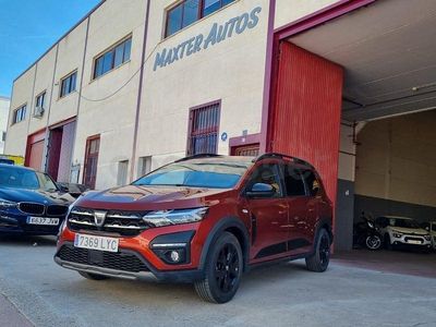 Usado Dacia Jogger Extreme 100 CV (73 kW) 2021 Marrón Monovolumen