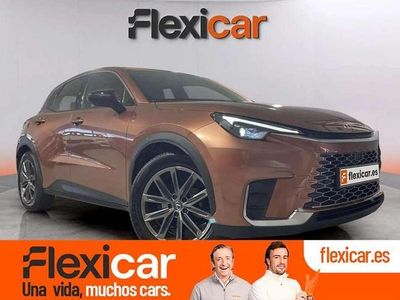 Lexus LBX