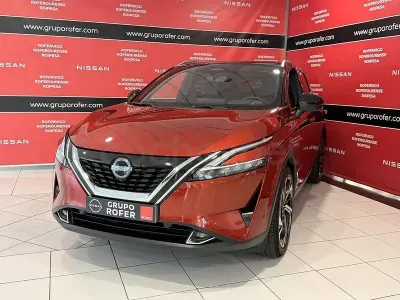 Usado Nissan Qashqai Tekna+ 190 CV (139 kW) 2024 Rojo SUV