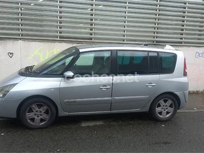 Usado Renault Espace Authentique 120 CV (88 kW) 2005 Gris / plata Monovolumen