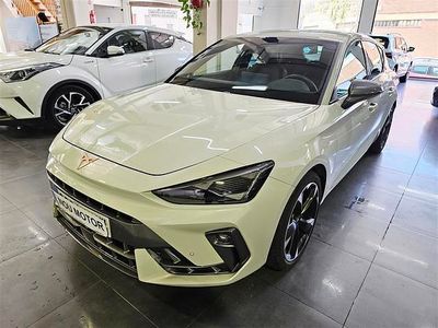 Usado Cupra Leon 150 CV (110 kW) 2025 Beige Berlina