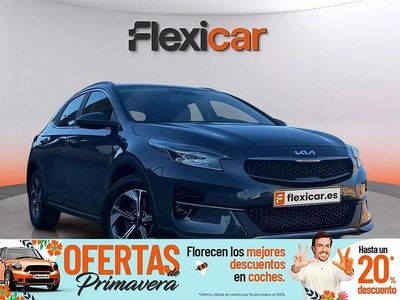 Usado Kia XCeed 120 CV (88 kW) 2022 Gris SUV