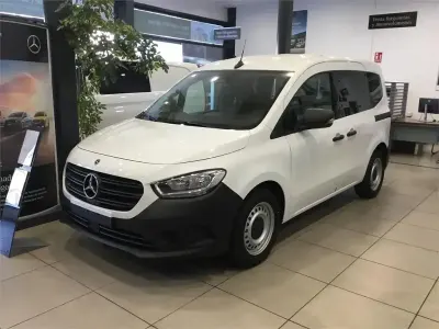 Nuevo Mercedes Citan 110 95 CV (69 kW) 2026 Blanco Monovolumen
