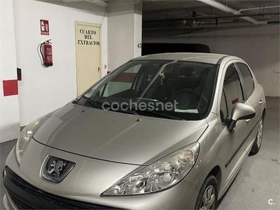 Usado Peugeot 207 75 CV (55 kW) 2008 Beige Berlina