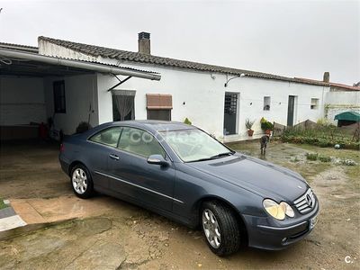 Usado Mercedes CLK270 Elegance 170 CV (125 kW) 2004 Azul Coupe