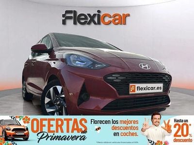 Usado Hyundai i10 67 CV (49 kW) 2023 Rojo Utilitario