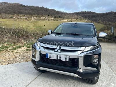 Usado Mitsubishi L200 150 CV (110 kW) 2019 Negro Pickup/Camioneta