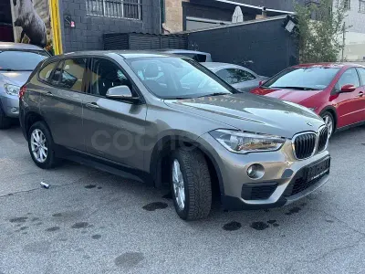 Usado BMW X1 231 CV (169 kW) 2016 Beige SUV