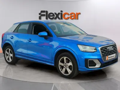 Usado Audi Q2 Advanced Plus 116 CV (85 kW) 2019 Azul SUV