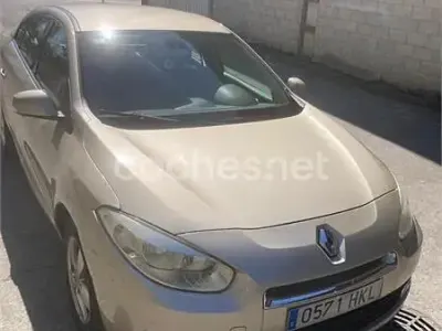 Usado Renault Fluence Dynamique 110 CV (80 kW) 2012 Beige Berlina