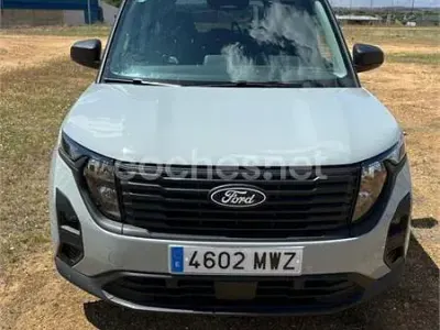 Begagnad Ford Tourneo Courier