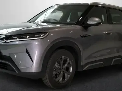 Nuevo BYD Atto 2 Comfort 150 kW (204 CV) 2026 Plata SUV