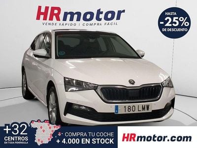 Usado Skoda Scala Style 110 CV (80 kW) 2021 Blanco Utilitario