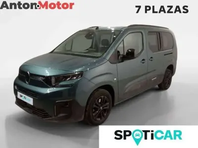 Usado Citroën Berlingo 131 CV (96 kW) 2024 Azul Monovolumen