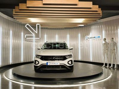 Usado VW T-Roc Life 150 CV (110 kW) 2023 Blanco SUV