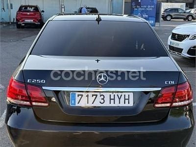 Negro Usado 2014 Mercedes E250 Avantgarde Berlina | 13.600 € (Caro)