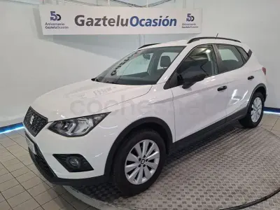 Usado Seat Arona Reference 95 CV (69 kW) 2019 Blanco SUV