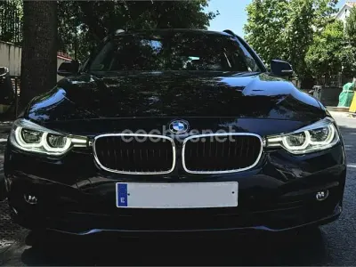 Usado BMW 318 Sport Line 143 CV (105 kW) 2016 Azul Familiar