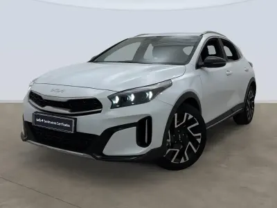Usado Kia XCeed Style 115 CV (84 kW) 2025 Blanco SUV