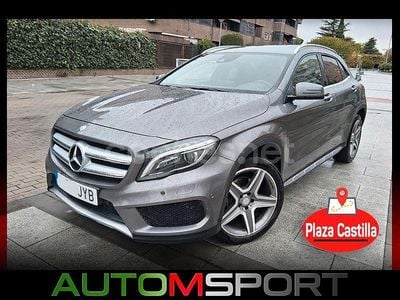Gris / plata Usado 2017 Mercedes GLA220 AMG line SUV | 21.490 € (Precio justo)