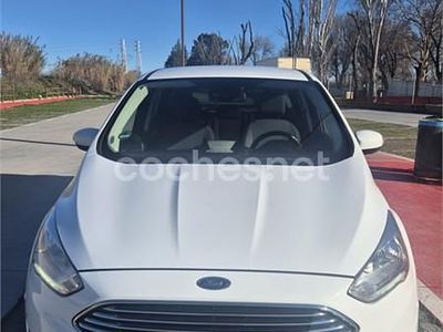 Usado Ford C-MAX Titanium 125 CV (91 kW) 2018 Blanco Monovolumen