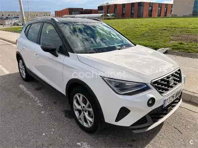 Usado Seat Arona Style 110 CV (80 kW) 2024 Blanco SUV