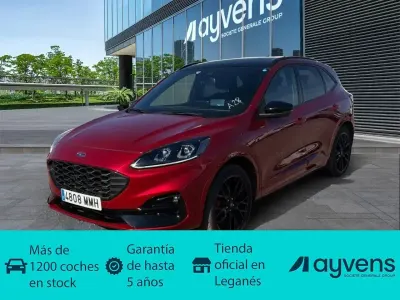Usado Ford Kuga ST-Line X 225 CV (165 kW) 2023 Rojo SUV