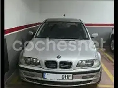 Usado BMW 320 Sport Line 136 CV (100 kW) 2000 Blanco Berlina