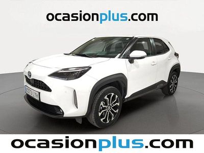 Käytetty Toyota Yaris Active 116 HP (85 kW) 2022 Valkoinen Viistoperä