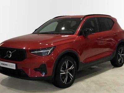 Usado Volvo XC40 Plus 163 CV (119 kW) 2025 Rojo SUV