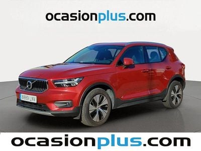 Usado Volvo XC40 Momentum 163 CV (119 kW) 2021 Rojo SUV