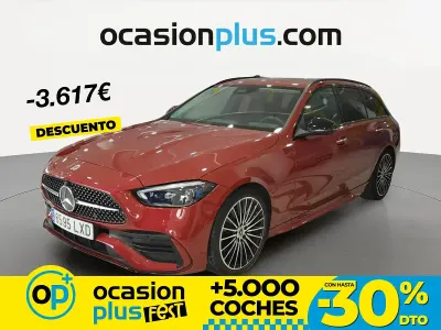 Usado Mercedes C220 200 CV (147 kW) 2022 Rojo Familiar