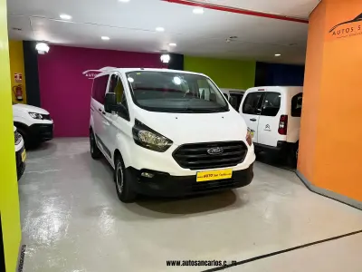 Usado Ford Transit Custom Ambiente 105 CV (77 kW) 2019 Blanco Familiar