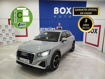 Usado Audi Q2 S-Line 150 CV (110 kW) 2024 Gris / plata SUV