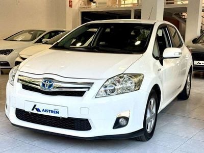 Toyota Auris Hybrid