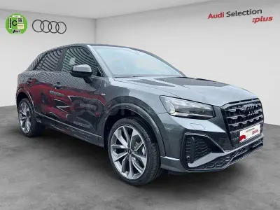 Usado Audi Q2 Sport 150 CV (110 kW) 2026 Gris / plata SUV