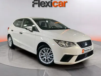 Usado Seat Ibiza Reference 95 CV (69 kW) 2018 Blanco Utilitario
