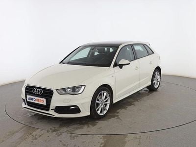 Blanco Usado 2015 Audi A3 Attraction Utilitario | 13.999 € (Precio justo)
