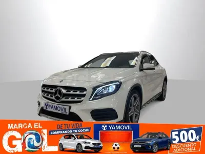 Usado Mercedes GLA180 122 CV (89 kW) 2019 Blanco SUV